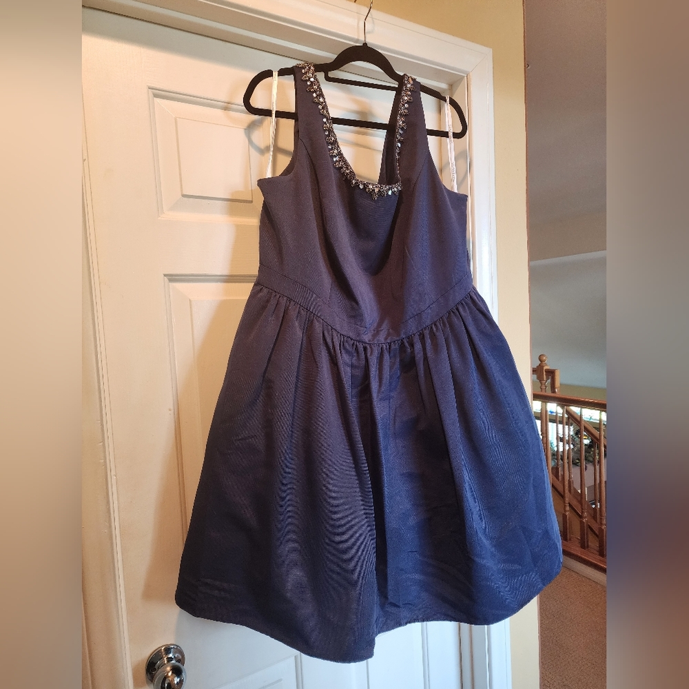 Blue Sleeveless Cocktail Dress
